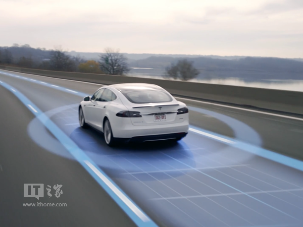 特斯拉上调Autopilot售价至3000美元:消费者不买账