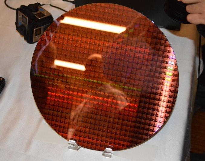 英特尔挤牙膏:下一代酷睿仍采用14nm工艺,称自己14nm等于三星10nm